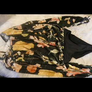 Zara Floral long sleeved leotard! 👯‍♀️ #NWT